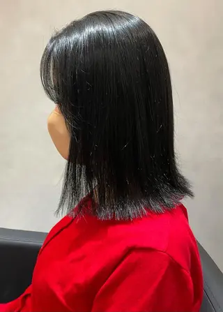 ミディアム カラー 小出 彩水のヘアスタイル