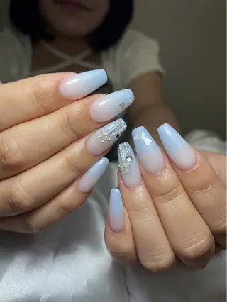 ãã€ã« ðð·ð»ð² XiinhNailã®ãã€ã«ãã¶ã€ã³