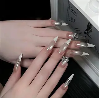 ネイル Minette nailHuongのネイルデザイン