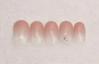 ネイル ゆら 練習生💅🏻のネイルデザイン