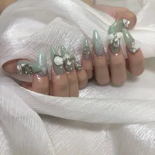 ネイル amuu/ knnのネイルデザイン