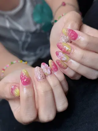 ネイル Iconic Nailのネイルデザイン