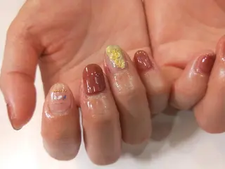 ネイル はばすみれ🎀ﾈｲﾙ 光ﾌｪｲｼｬﾙ ﾍｱのネイルデザイン