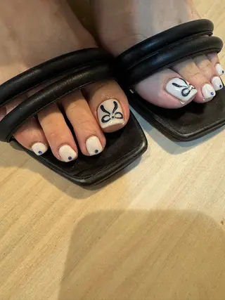 ネイル MARU NAIL Hinaのネイルデザイン