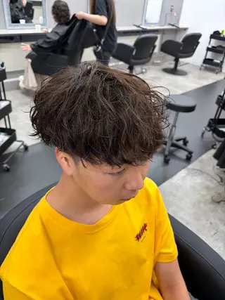 ショート パーマ メンズ ダブルカラー メンズパーマ大成のヘアスタイル