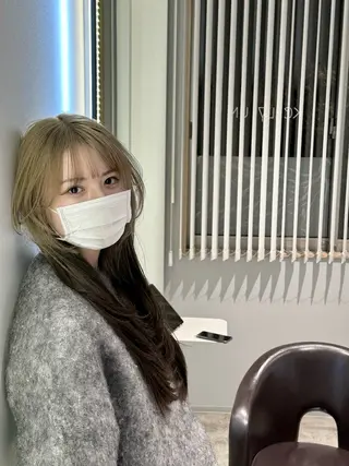ロング 髪質改善ストレート 中林優太のヘアスタイル