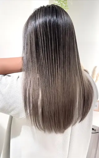 ロング カラー ASH大宮/ブリーチ 髪質改善/カラーのヘアスタイル