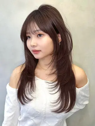 ロング 大宮🤍縮毛矯正 レイヤー🪽なるのヘアスタイル
