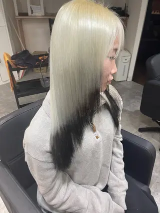 セミロング カラー ブリーチ縮毛矯正 LAFFYuiのヘアスタイル