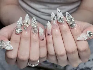 ネイル Yuu🎀 Belle Nailのネイルデザイン