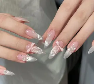 ネイル Pure&Rich Nailのネイルデザイン