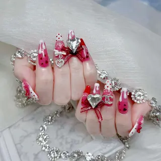 ネイル Chiee Bling.Nailのネイルデザイン