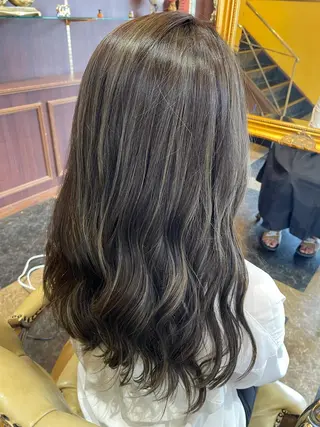 ロング カラー 田中 沙織のヘアスタイル