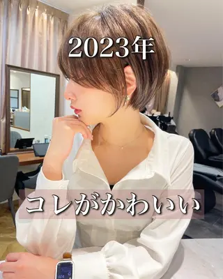ショート カラー Aster 店長 れおんのヘアスタイル