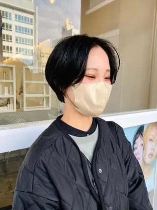 ショート サトウ リョウのヘアスタイル
