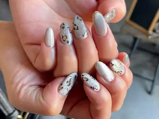 ネイル Jolie Joieの眉毛・アイブロウイメージ