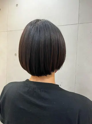 ミディアム おせ ちさとのヘアスタイル
