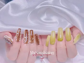 ネイル MxS リィリィのネイルデザイン