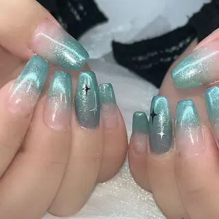 ネイル VIERU YURIのネイルデザイン