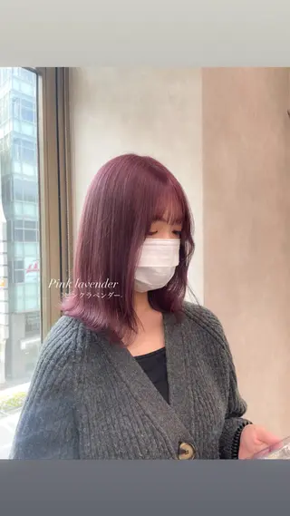 ミディアム カラー 抜け感レイヤー︴ ニュアンスカラーのヘアスタイル