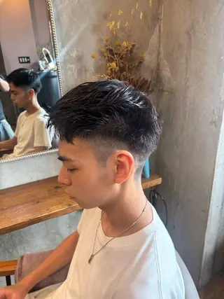 メンズ アシスタント YASUTOのヘアスタイル
