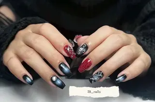 ロング トゥー フエンのネイルデザイン