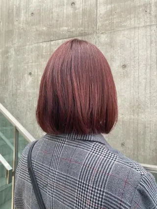 ショート カラー 花見 亜沙美のヘアスタイル