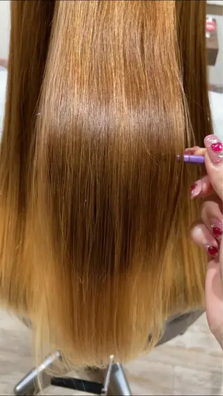 ロング 佐藤 睦月のヘアスタイル