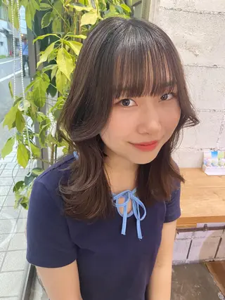 セミロング カラー 【韓国レイヤー特化 ハッシュカット】のヘアスタイル