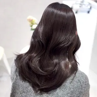 ロング カラー suzuka/透明感 /顔周り/美髪矯正のヘアスタイル