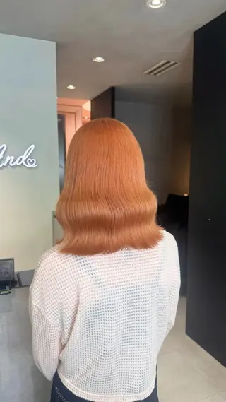 ロング カラー 🇰🇷韓国風ハイ トーンKANA🖤のヘアスタイル