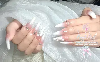 セミロング Linanail Nambaのネイルデザイン