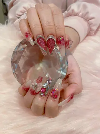 ネイル リスブラン 🎀Mika🎀のネイルデザイン