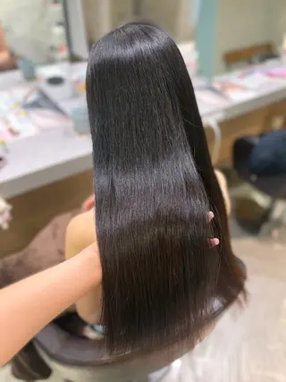 ロング 彩菜/透明感艶カラー /赤み消しカラーのヘアスタイル