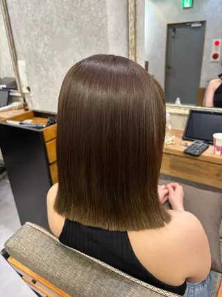 ミディアム ボブ.艶髪 髪質改善.縮毛矯正のヘアスタイル