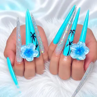 ネイル CICI NAIL_ROYALのネイルデザイン