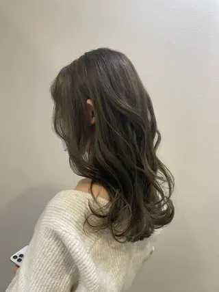 セミロング カラー ヘアアレンジ 髪質改善×レイヤー 🫧松野力也のヘアスタイル