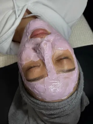 enine フェイスWAXのエステ・リラクイメージ