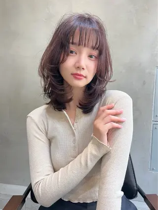 ミディアム カラー 艶髪／韓国ヘア🎀 Kanon︎︎⁺.のヘアスタイル