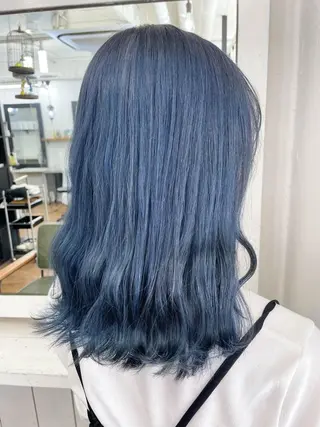 セミロング 青木 優歩のヘアスタイル