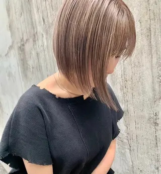 ミディアム 💗暖色/ブリーチ/ レイヤー/横浜/メイのヘアスタイル