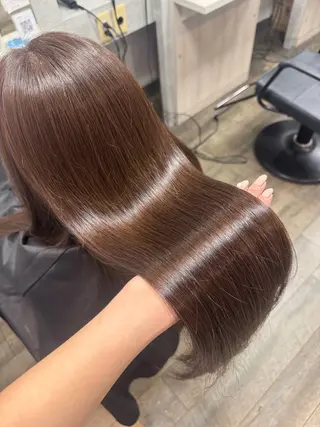 ロング カラー パーマ Anju/ 小顔カットのヘアスタイル