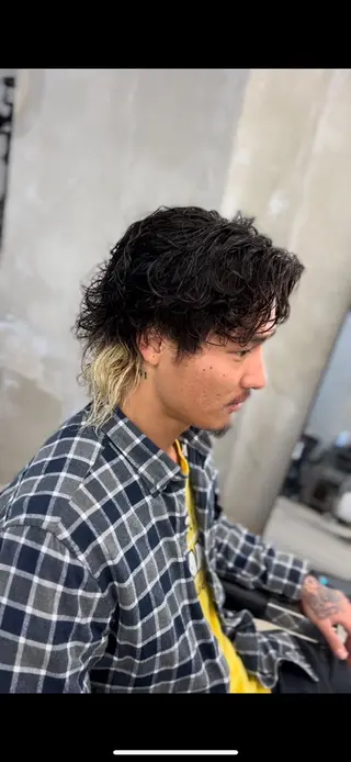 ミディアム パーマ メンズ 矢崎 裕哉のヘアスタイル
