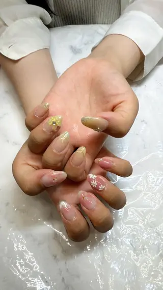 ネイル ✨アン ミユ✨のネイルデザイン