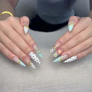 ネイル Himeka Bling.Nailのネイルデザイン