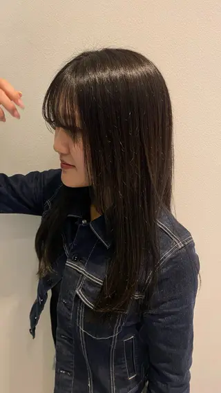 ロング カラー 中江 唱のヘアスタイル