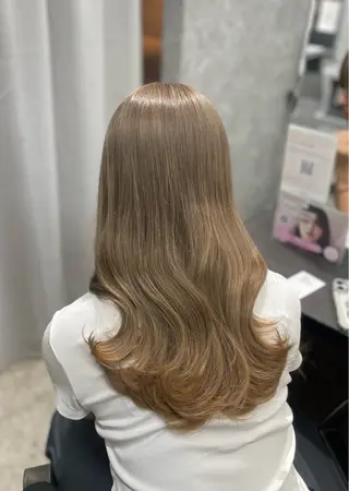 ミディアム カラー ブリーチなしWカラー 超特化/YURAのヘアスタイル