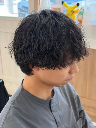 パーマ メンズ ヘントナ カイのヘアスタイル