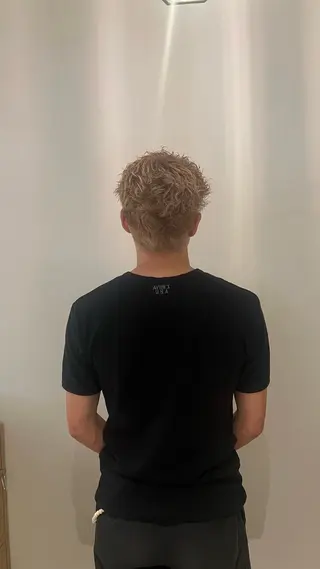 カラー メンズ 河村 雛花のヘアスタイル