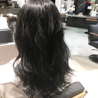 ロング カラー レイヤー/透明感 カラー　いくらまゆのヘアスタイル